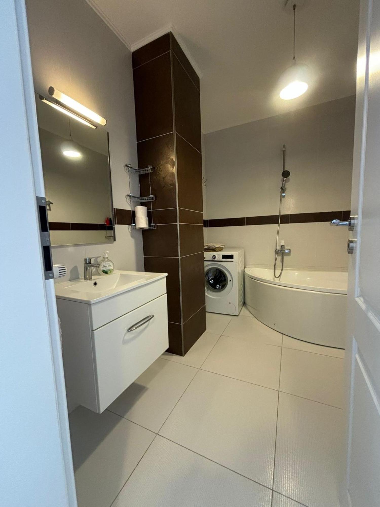 Smart Apartament Apartment ออราแด ภายนอก รูปภาพ